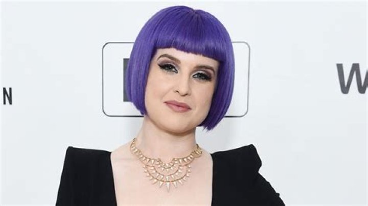 Kelly Osbourne Says She Got Gastric Sleeve Surgery Before Losing 85 Pounds!