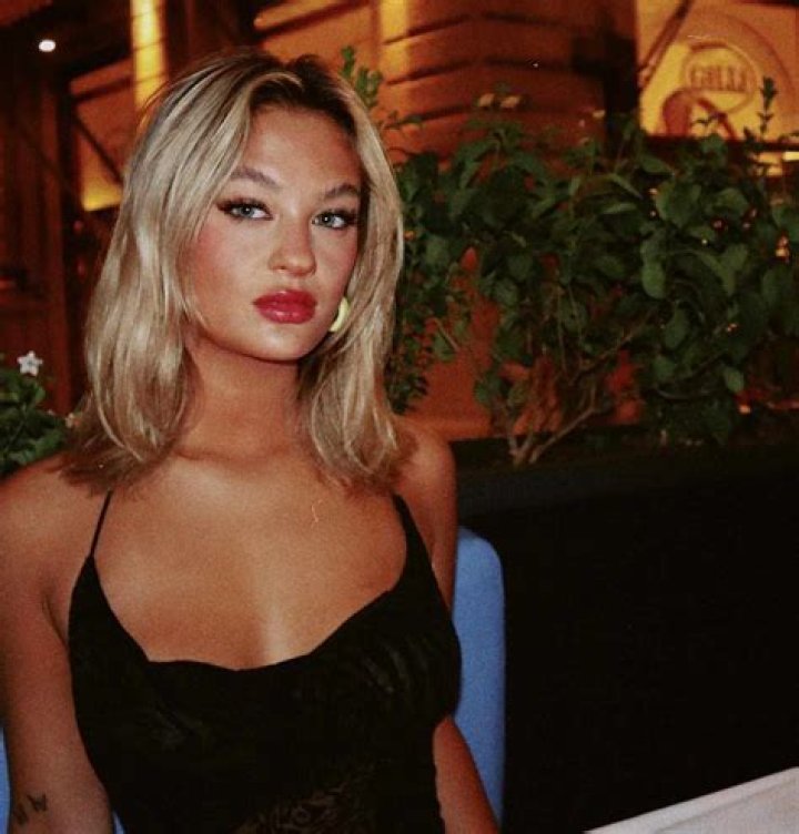 Kellyanne Conway's Daughter Claudia Conway Archives