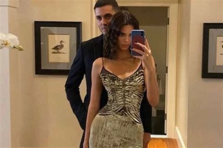 Kendall Jenner Sparks More Fai Khadra Dating Rumors After The Pair Went To The Biebers’ Wedding And Dinner Over The Weekend