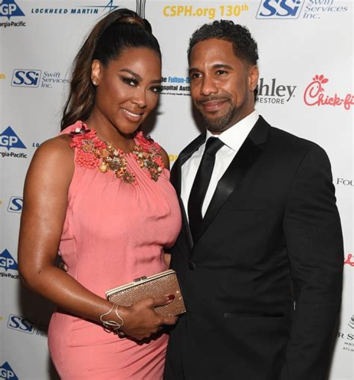 Kenya Moore And Marc Daly’s Split Shocked Her RHOA Co-Stars – The Ladies Had No Idea They Had Problems!