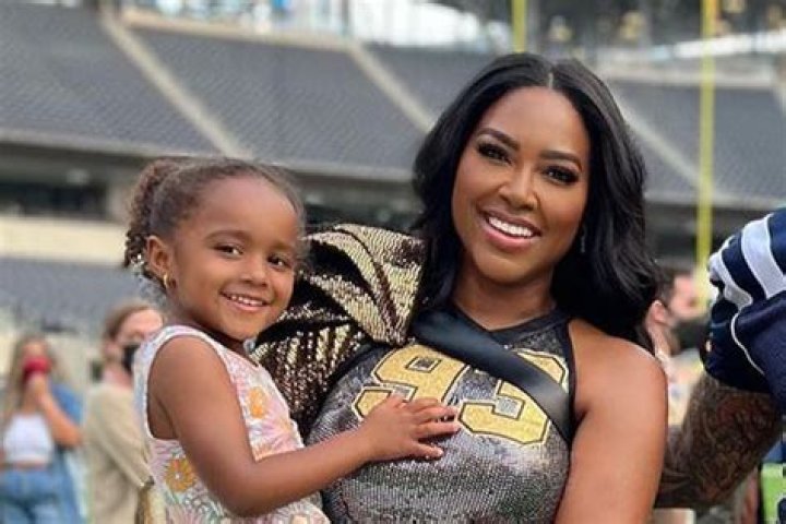 Kenya Moore Celebrates Two Huge Brooklyn Milestones With Lovely Pictures — Marc Daly’s Heart Is Melting