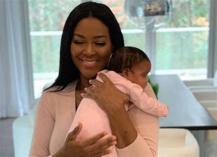 Kenya Moore Shares Heart-Melting Picture And Tells The World Why Baby Brooklyn Is The Ruler Of Her Days And Nights