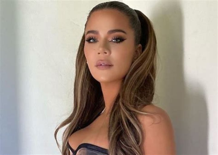 Khloe Kardashian Flaunts Her Curves In A Skintight Corset