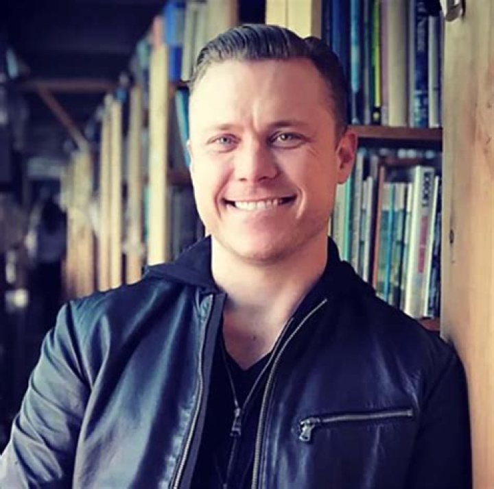 Kiane Lee Net Worth, Income, Salary, Earnings, Biography