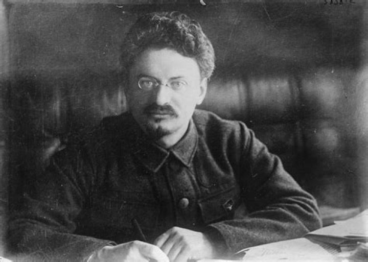 Leon Trotsky Biography - Facts, Childhood, Family Life & Achievements