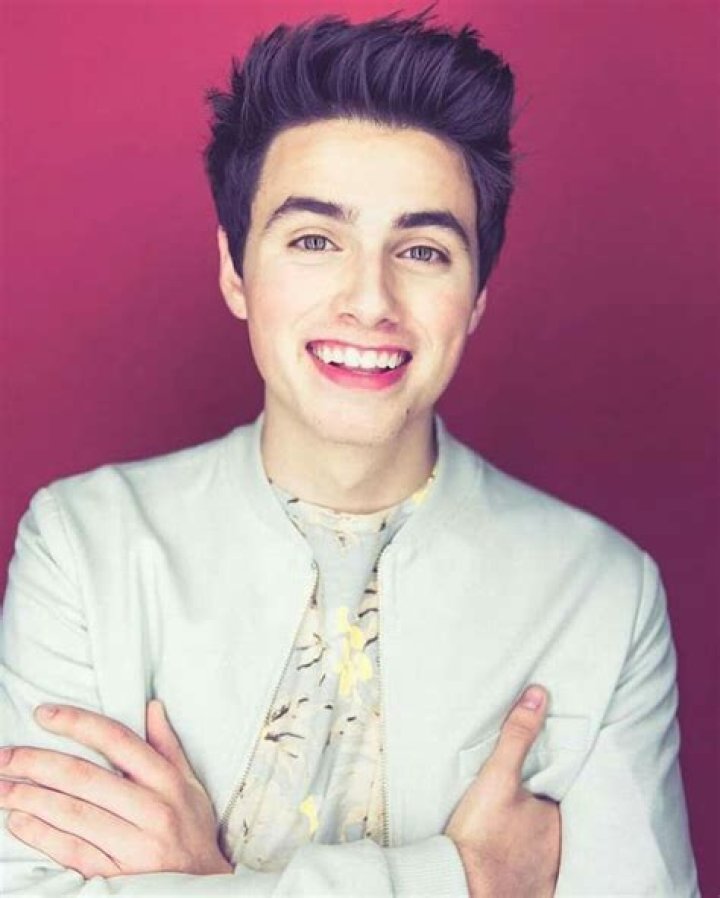 Liam Attridge - Bio, Facts, Family Life of Pop Singers