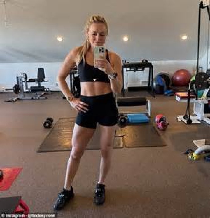 Lindsey Vonn Height, Age & Measurements – How tall is Lindsey Vonn?