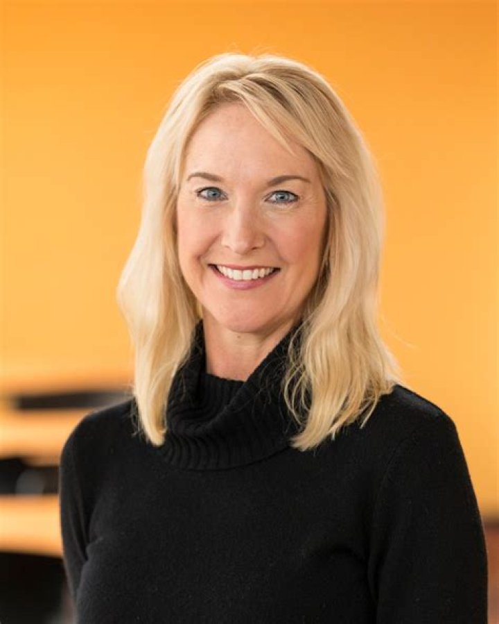 Lisa (Kuntz) Mills – Bridgeton, NJ