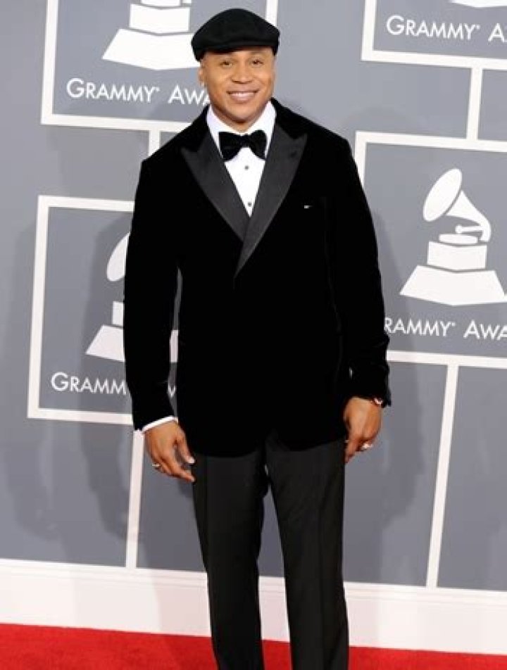 LL Cool J Height Weight Body Measurements Shoe Size Age Ethnicity
