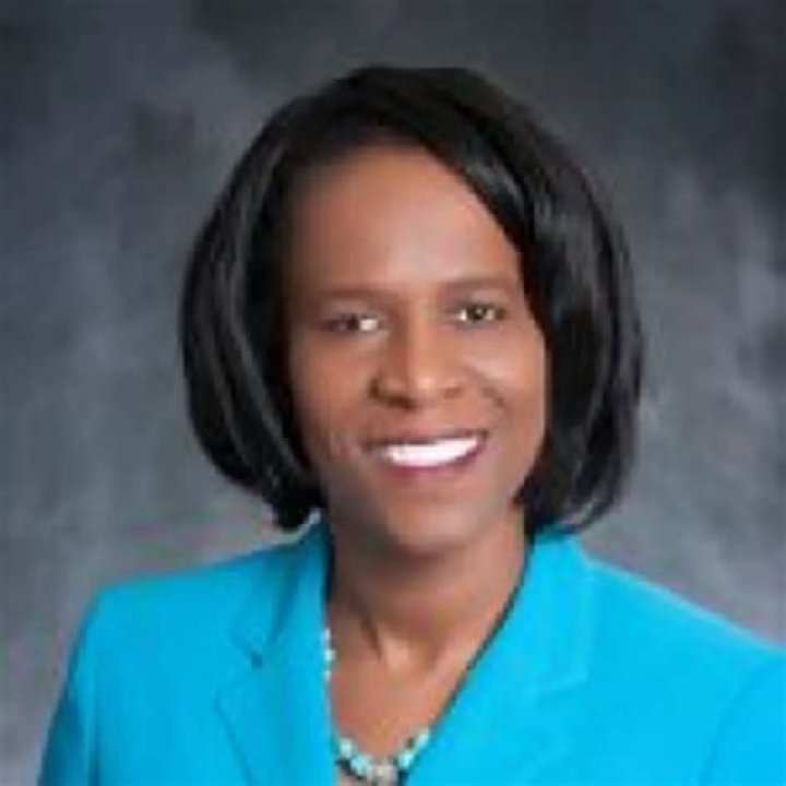 Dr. Lornette Mills, MD – Waldorf, MD