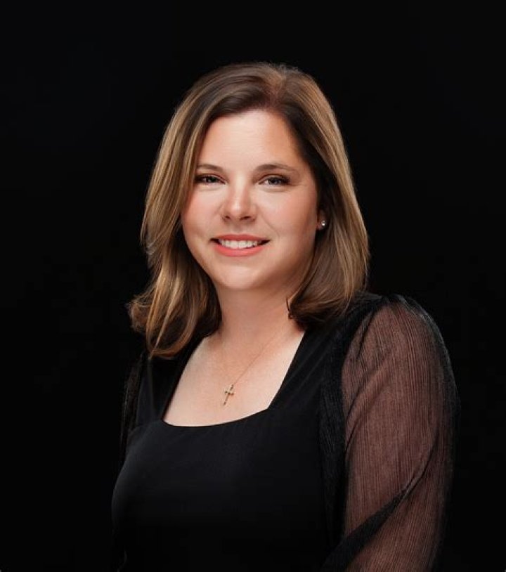 Louisa Altman – Nashville, TN