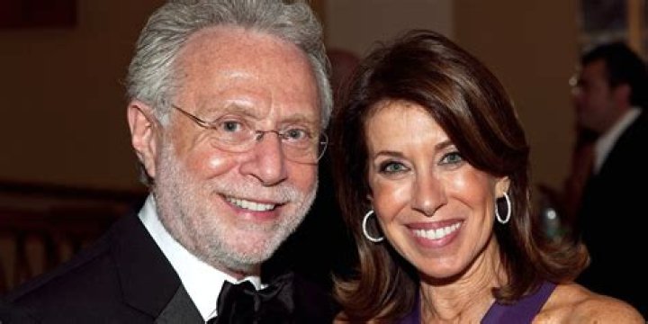 Lynn Greenfield Biography; Net Worth, Age, Daughter, And Religion Of Wolf Blitzer’s Wife