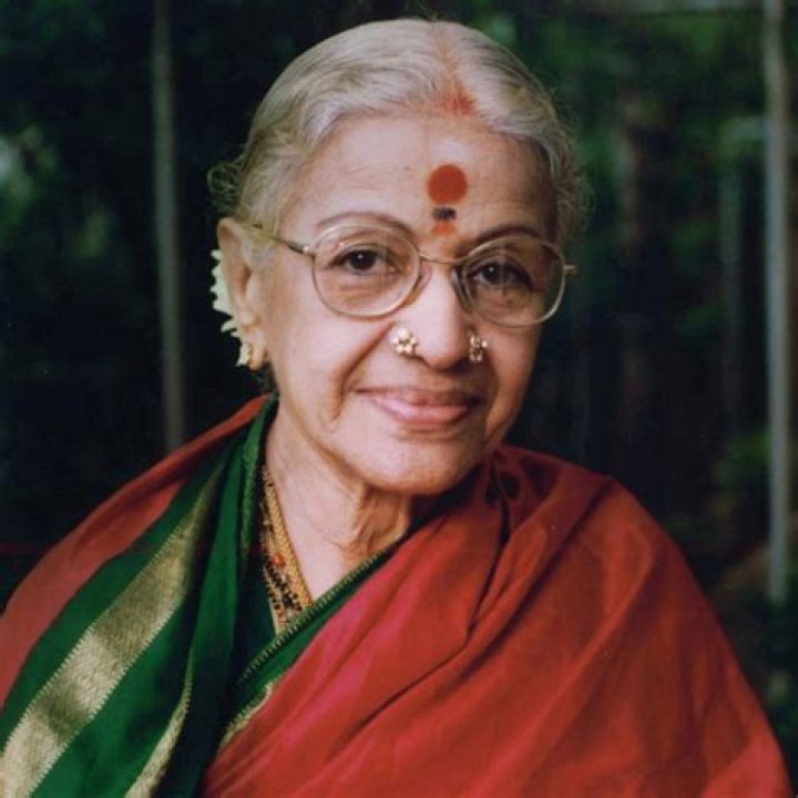 M. S. Subbulakshmi Biography - Childhood, Life Achievements & Timeline