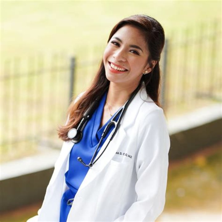 Dr. Ma Rosario Guzman, MD – Wailuku, HI