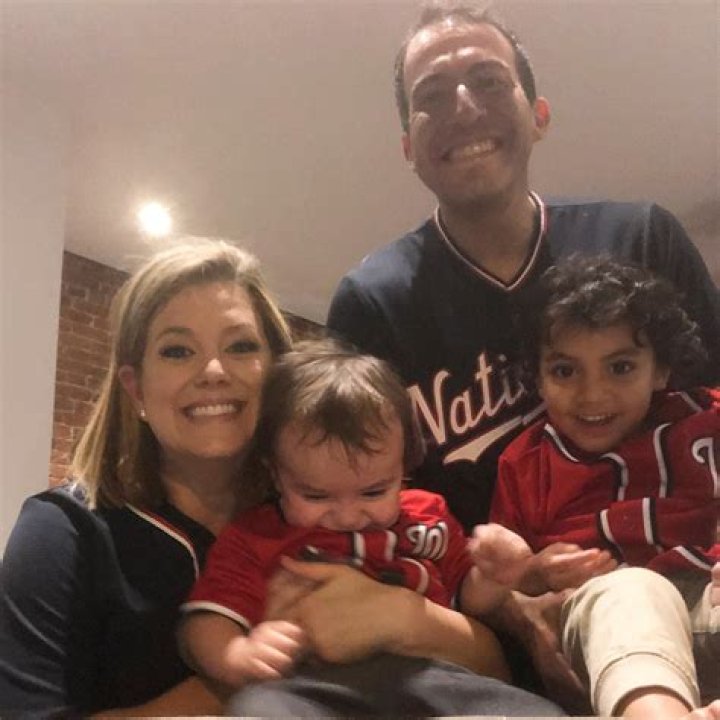 Maria Bartiromo (Fox News) Net Worth, Brianna Keilar, Husband, Kids, Bio, Age, Song and Salary.