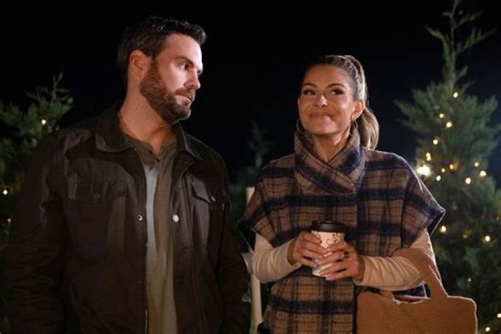 Maria Menounos : 12 key facts you need to know