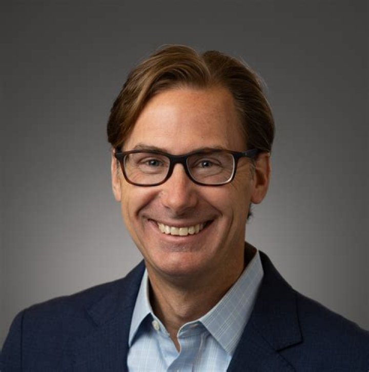 Dr. Matthew Carr, MD – Ventura, CA