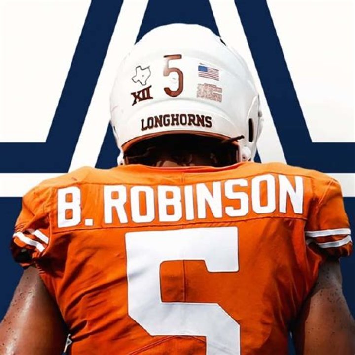 Meet Number 5 On Texas Longhorns: Bijan Robinson-His Details Explored