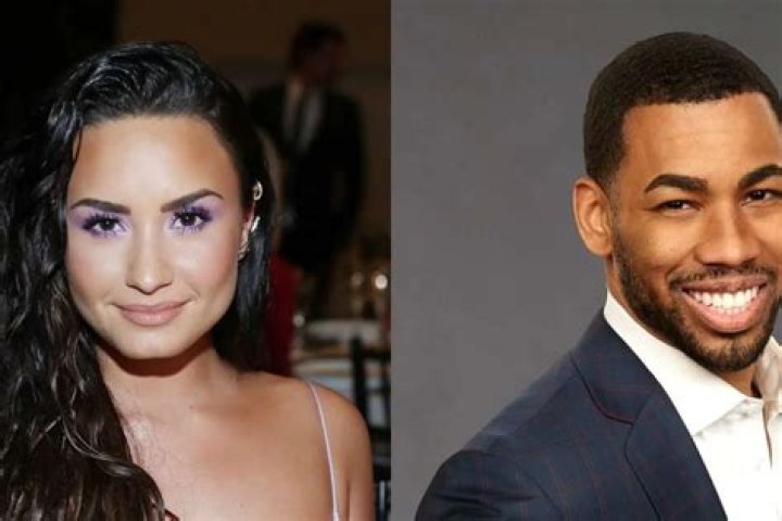 Mike Johnson Giggles When Talking About The ‘Amazing’ Demi Lovato – Says He Texts Her Before Bed!