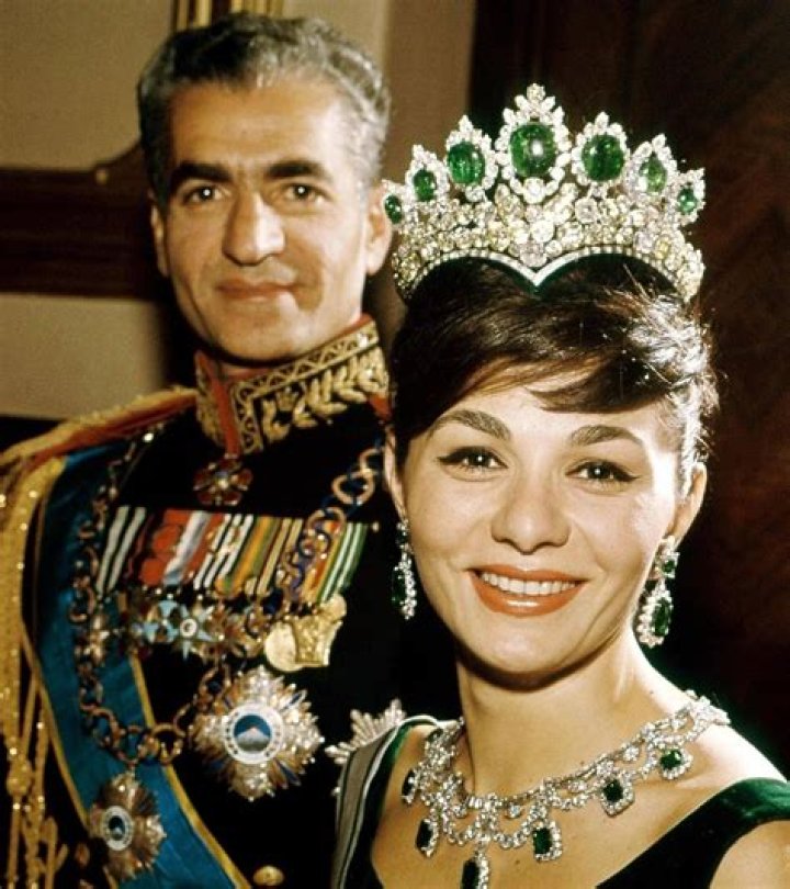 Mohammad Reza Pahlavi Biography - Facts, Childhood, Family Life & Achievements