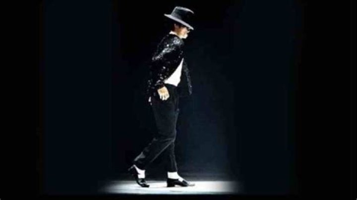 Moonwalk Dance Biography, By Michael Jackson, Dance shoes, How to do