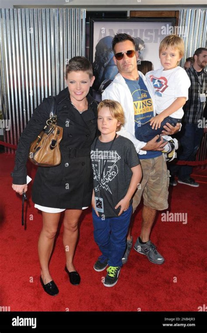 Natalie Maines children: Meet Jackson Slade Pasdar, Beckett Finn Pasdar