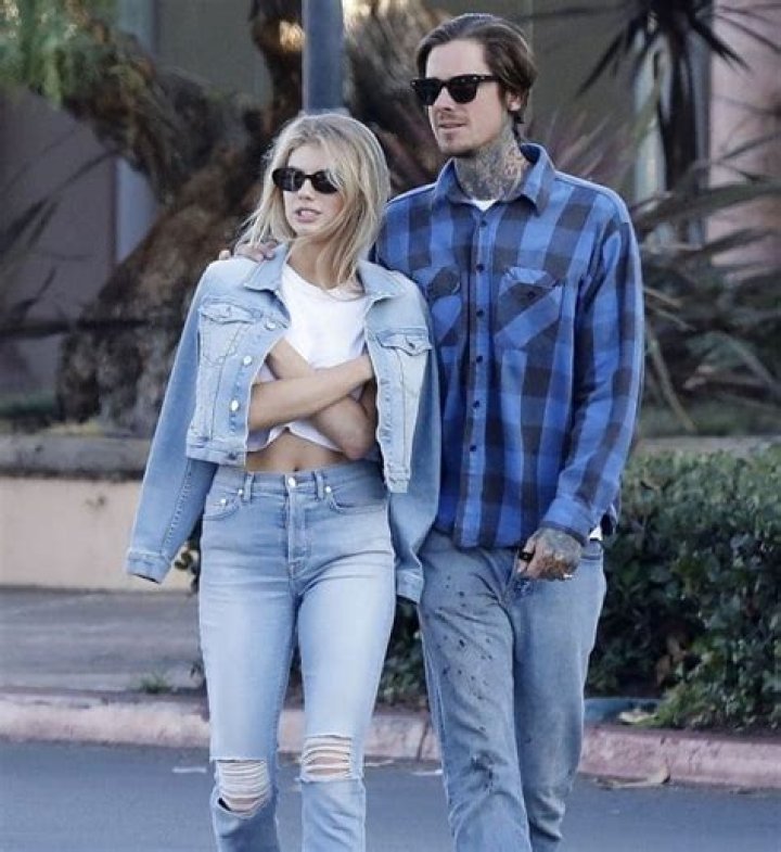 Nathan Kostechko Biography , Age, Instagram, Net Worth, Charlotte McKinney Boyfriend