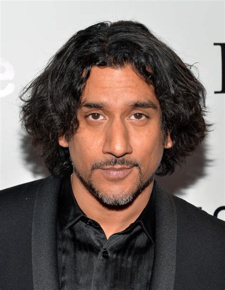 Naveen Andrews Biography - Facts, Childhood, Family Life & Achievements