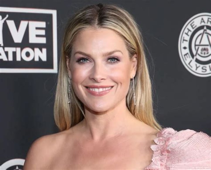 Ali Larter in Bathing Suit Says “Summer Fridays in Full Effect!” — Celebwell