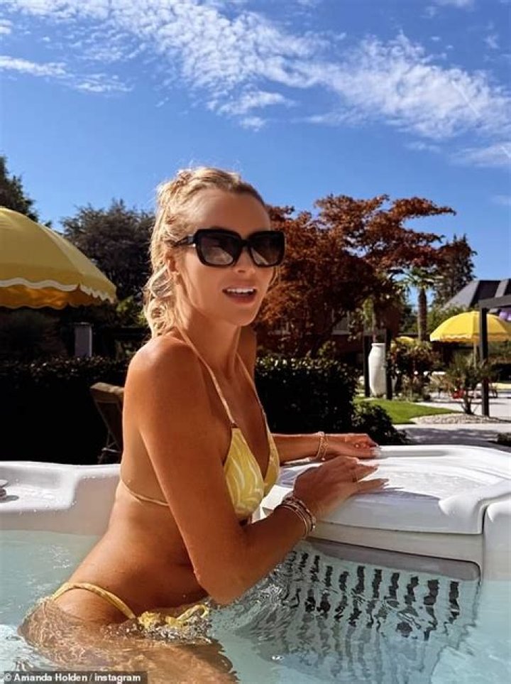 Amanda Holden in Bathing Suit Says "Hats Off" — Celebwell
