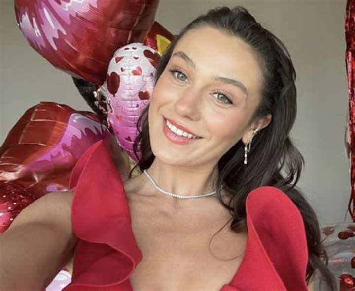 Aubrey Paige in Bathing Suit is "Perfect" — Celebwell