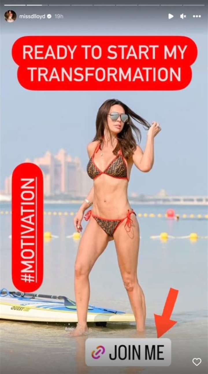 Danielle Lloyd in Bathing Suit is "Ready to Start My Transformation" — Celebwell