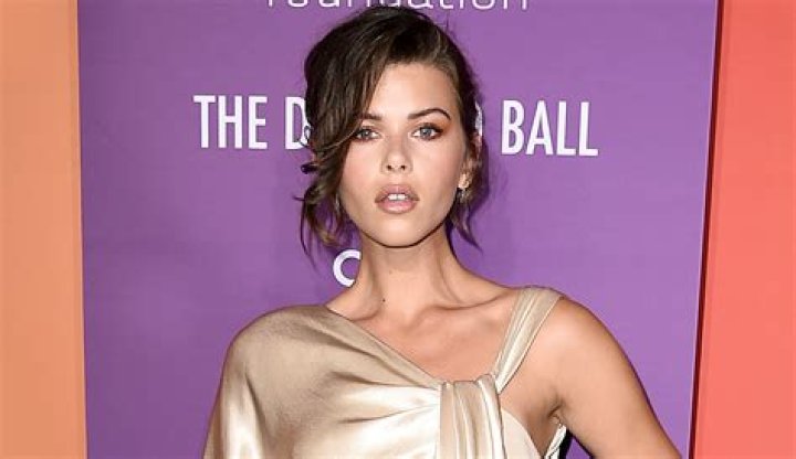 Georgia Fowler in Bathing Suit is "Gorg" on Boat — Celebwell