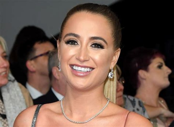 Georgia Harrison in Bathing Suit Says "Stop Accepting Less"  — Celebwell