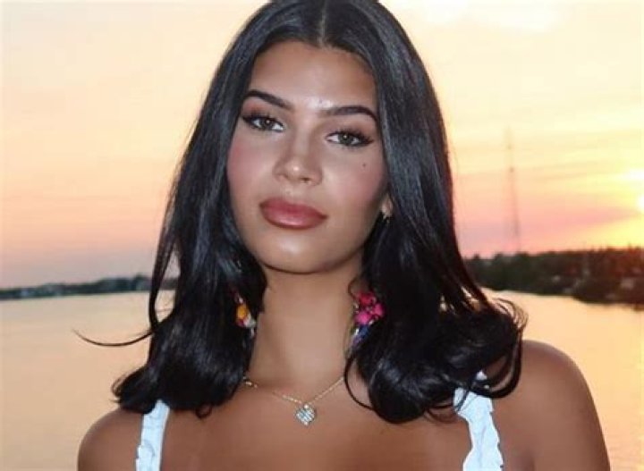 Lucciana Beynon in Bathing Suit Prepares for "Next Show" — Celebwell