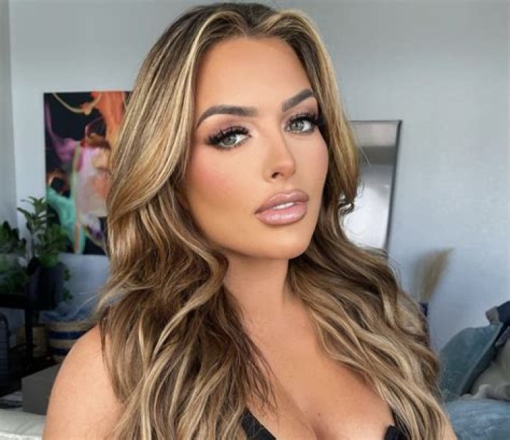 Mandy Rose in Bathing Suit is "Blessed" — Celebwell