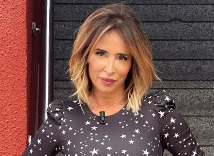 María Patiño in Bathing Suit Says "Of All the Colors, Mine is Blue" — Celebwell