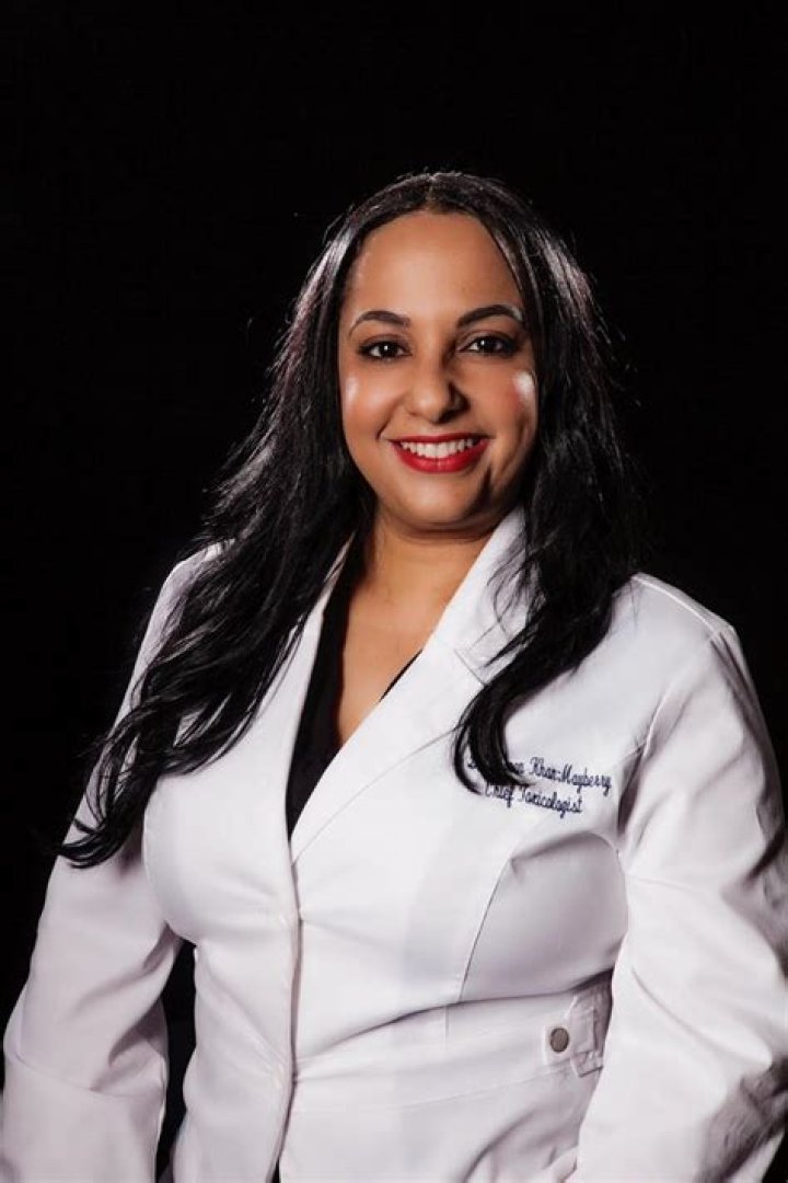 Noreen Naqvi – New York, NY