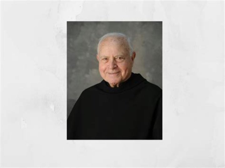 Obituary | Father Dominic Scotto Passes Away, Franciscan University Alumni Mourns