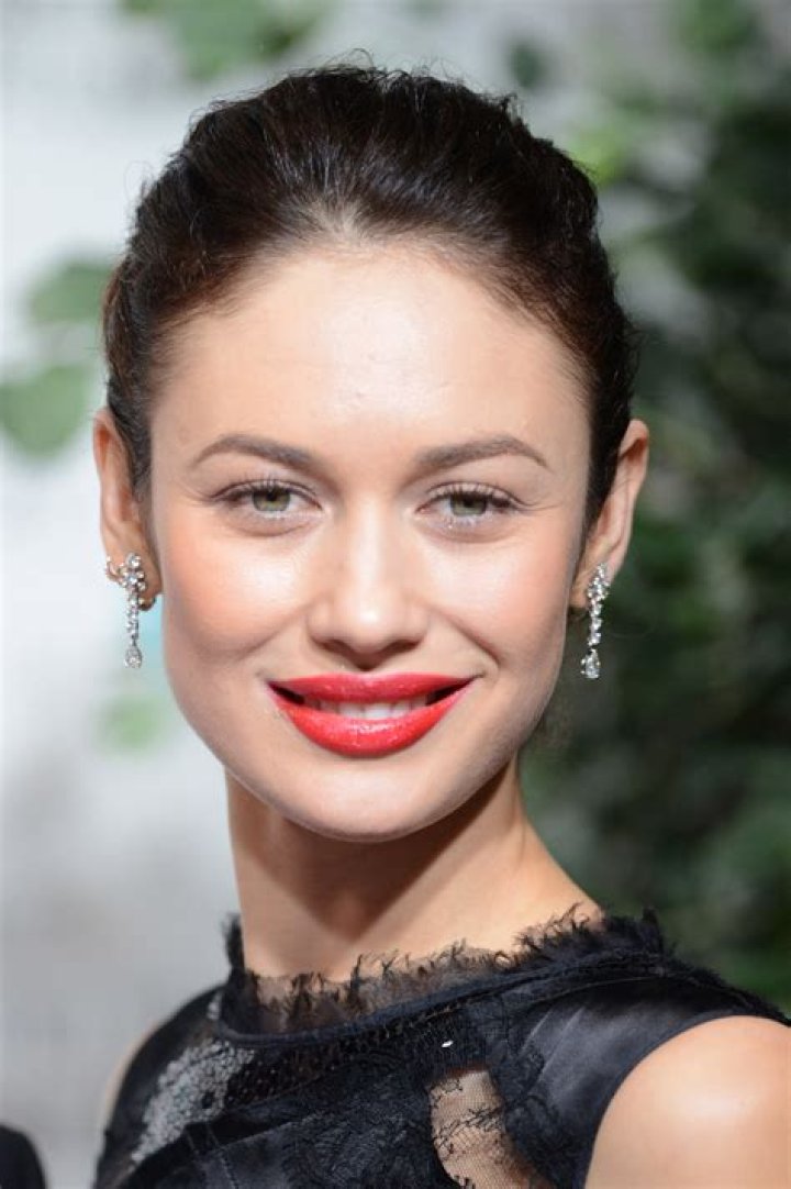 Olga Kurylenko Biography - Facts, Childhood, Family Life & Achievements