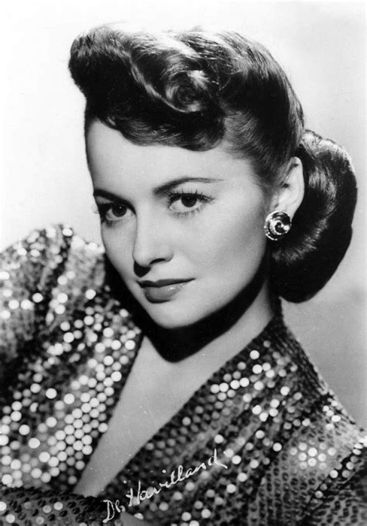 Olivia De Havilland Biography - Facts, Childhood, Family Life & Achievements