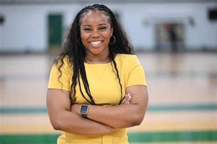 Oscar Bobb Profile: Age, Height, Parents, Nationality, Ethnicity, Origin, Position, Salary