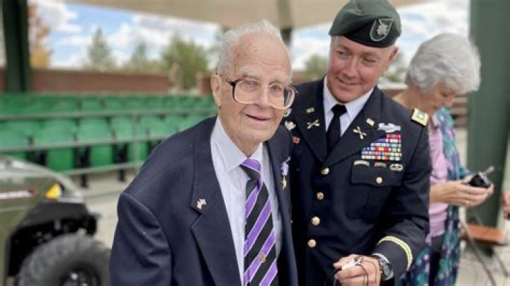 Paul Sterling DeJong Age, Wiki, Biography, Body Measurement, Parents, Family, Salary, Net worth