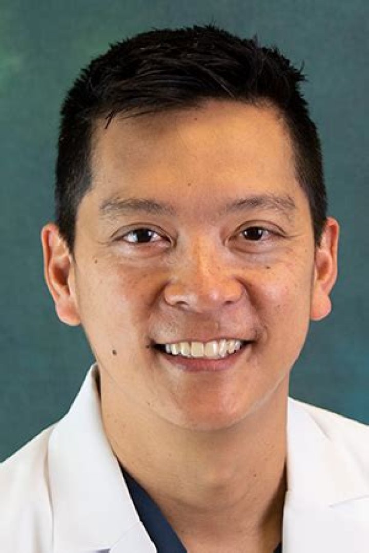 Dr. Pete Setabutr, MD – Chicago, IL