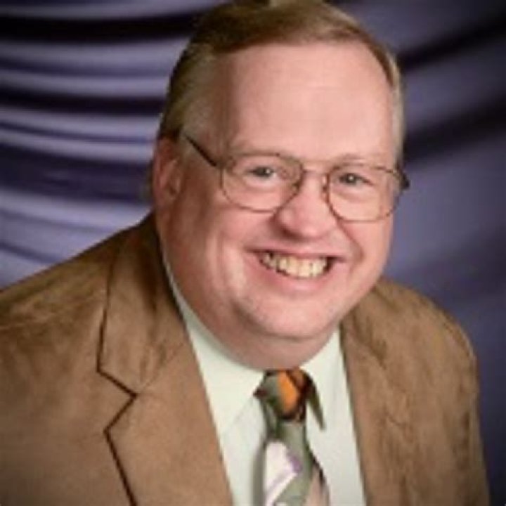 Philip Green Biography - Facts, Childhood, Family Life & Achievements