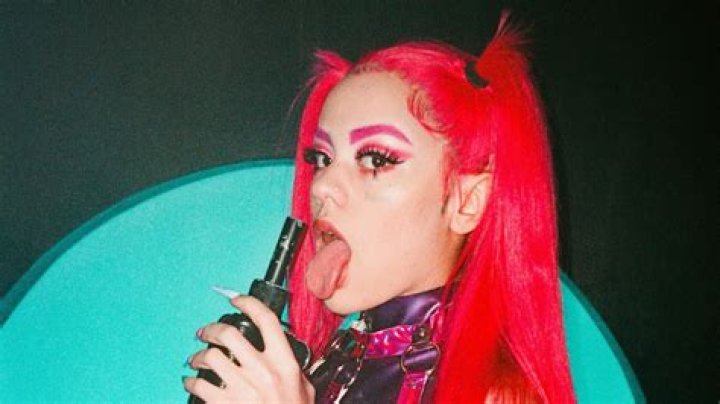 Ppcocaine Biography - Facts, Childhood, Family Life & Achievements