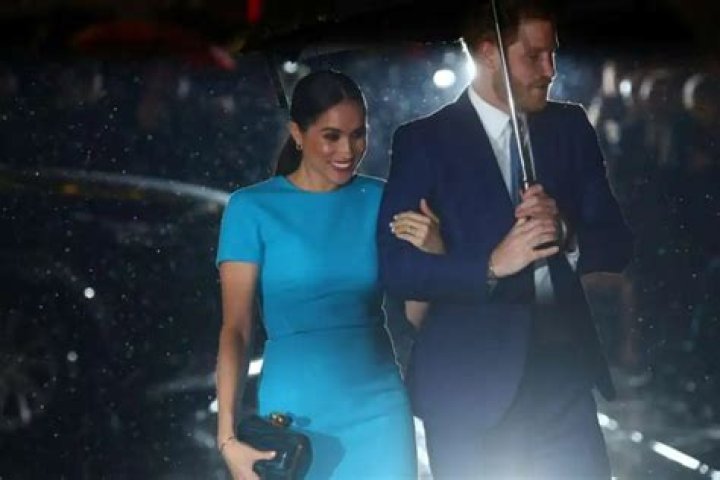 Prince Harry & Meghan Markle Promise To Never Work Again With These Four Major British Tabloids