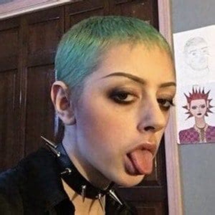 Punker_irl – Bio, Facts, Family Life & Career