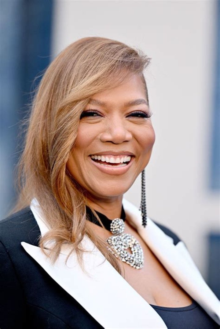 Queen Latifah Biography - Facts, Childhood, Family Life & Achievements