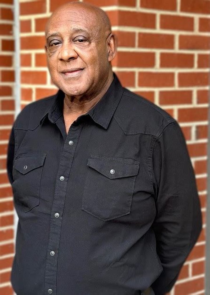 Dr. Ramesh Kabaria, MD – Richlands, VA